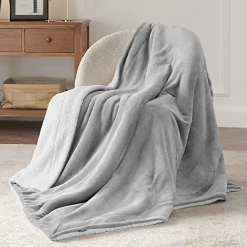 Bedsure Sherpa Fleece Throw Blanket for Couch - Thick and Warm Blanket for Winter, Soft Fuzzy Plush Throw Blanket for All Seasons, Brown, 50x60 Inches