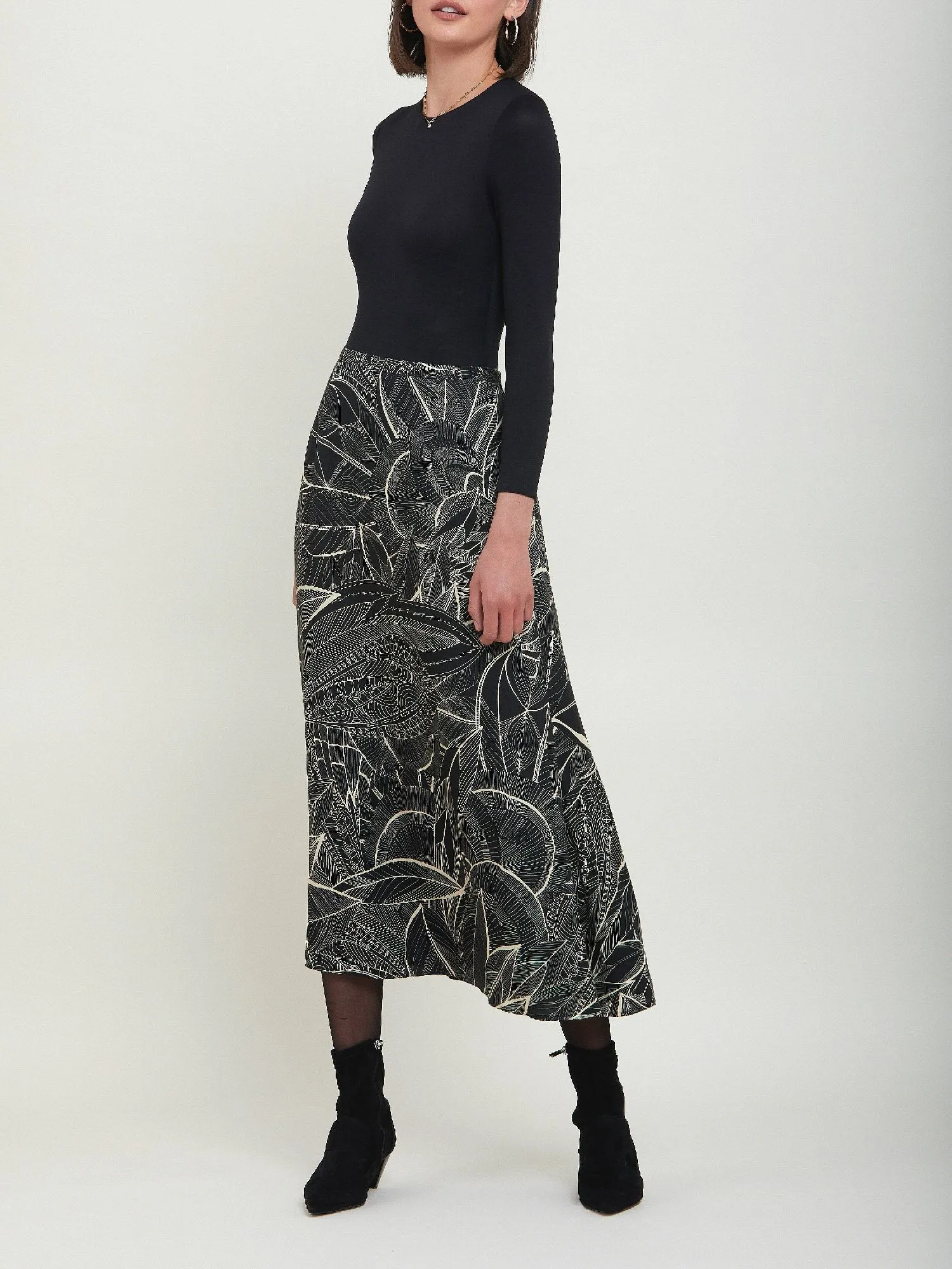 Riley Botanical Print Skirt